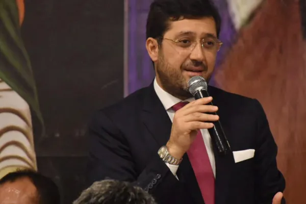 chpli-besiktas-belediyesinin-eski-baskani-murat-hazinedara-154-yila-kadar-hapis-istemi-1677764221243.jpg CHP'li Beşiktaş Belediyesi'nin eski Başkanı Murat Hazinedar'a 154 yıla kadar hapis istemi-8