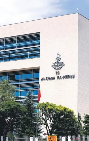 AYM'den terörle mücadelede şoke eden karar! İşkence yalanı ile FETÖ’cüye tazminat