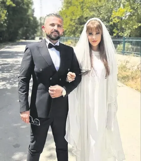 Sahnede fenalaşan Bülent Ersoy sevenlerini korkuttu