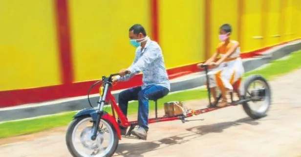 Sosyal mesafe her yerde!