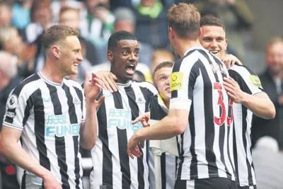 besiktasta-ghezzal-soku-galatasaray-derbisinde-oynamama-riski-var-1682290524189.jpeg Beşiktaş'ta Ghezzal şoku! Galatasaray derbisinde oynamama riski var-5