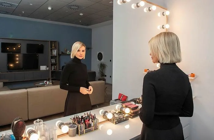 yapay-zeka-dolandiriciliginin-hedefi-olan-esra-eroldan-sert-cikis-bu-is-yargida-1705353485031.jpeg Yapay zeka dolandırıcılığının hedefi olan Esra Erol'dan sert çıkış: "Bu iş yargıda"-2