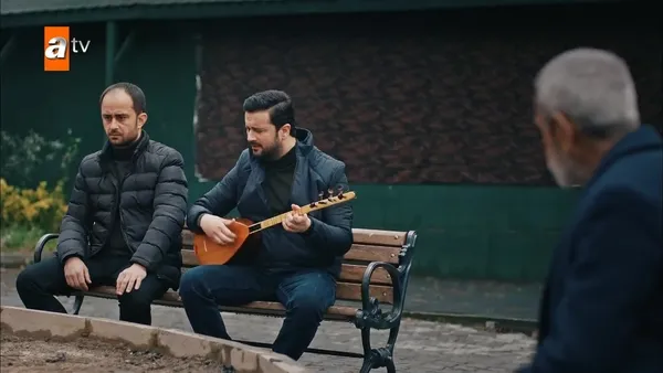 eskiya-dunyaya-hukumdar-olmazda-ah-yalan-dunya-ruzgari-onur-san-soyledi-alparslan-cakirbeyli-ve-sahin-aga-dinledi-1608667966633.jpeg Eşkıya Dünyaya Hükümdar Olmaz'da 'Ah Yalan Dünya' rüzgarı: Onur Şan söyledi, Alparslan Çakırbeyli ve Şahin Ağa dinledi-3