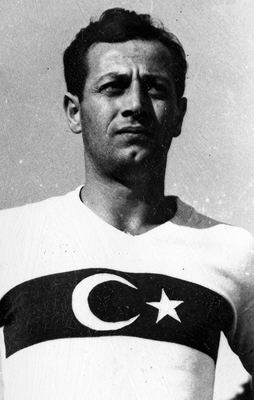 Beşiktaş'ın efsane futbolcusu vefat etti