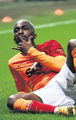 Onyekuru ayağının tozuyla ligi salladı