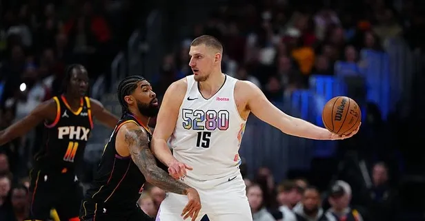 Nikola Jokic'ten tarihi performans