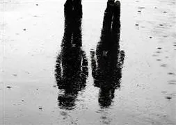 Dikkat! Yağmurda çocukları dışarı çıkarmayın