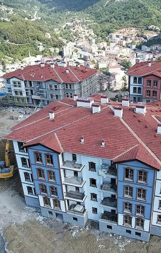 Afet sonrası Türkiye'de devlet yaraları hızla sardı! Almanya sel bölgesine çivi bile çakmadı 20 kişi intihar etti