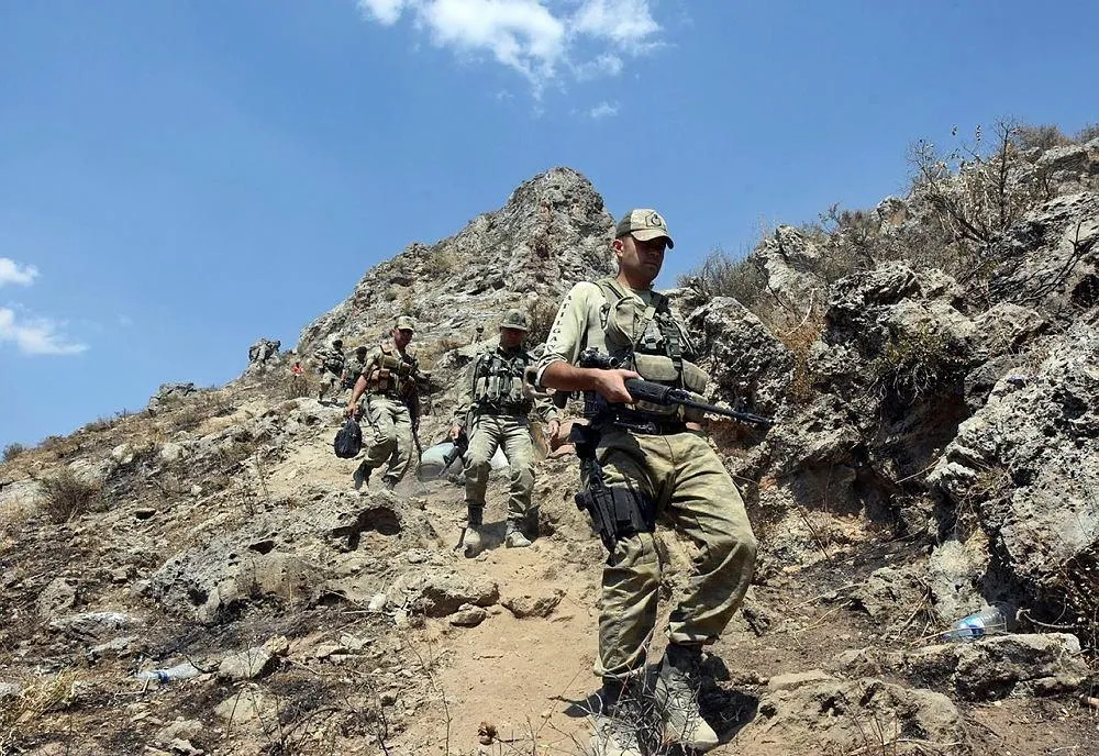 Asker Irak sınırında kahramanlık destanı yazıyor-2