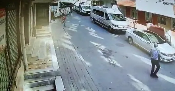 Freni boşaldı çocukların üzerine kaydı