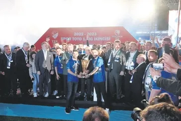 Çaykur Rizespor kupasına kavuştu