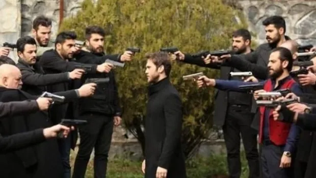 Çukur'un finalini duyan 'olmaz olsun böyle final' diyor hayal kırıklığı! İfşa oldu Yamaç ters köşe yapıyor bildiklerinizi unutun-2