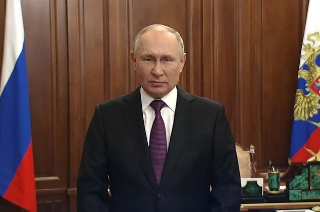 Ukrayna'da savaşın fitilini ateşleyen Putin'den son dakika açıklaması: Rusya’nın çıkarlarına uygun olduğu sürece diyaloğa hazırız