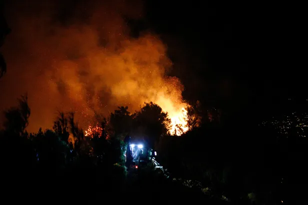 Son dakika: Hatay'da 25 farklı noktada orman yangını-3