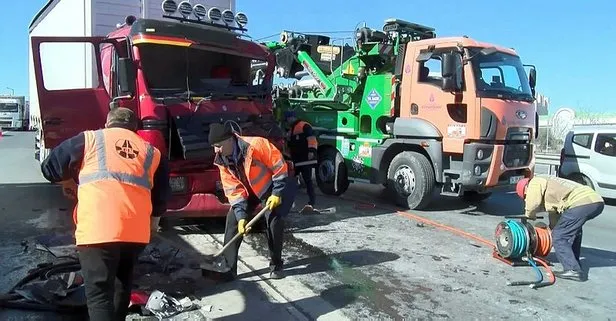 TEM’de zincirleme kaza! Trafik kilitlendi