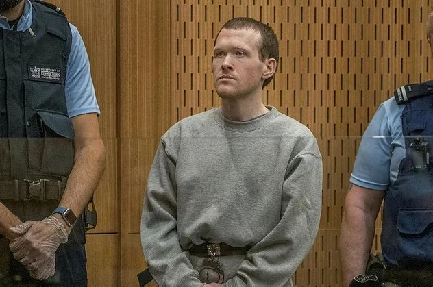 Son dakika: Yeni Zelanda'da camilere saldırı düzenleyen saldırgan Brenton Tarrant hakim karşısında