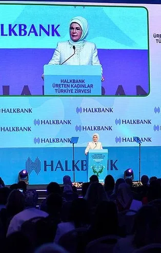 Başkan Erdoğan'ın eşi Emine Erdoğan "Halkbank Üreten Kadınlar Türkiye Zirvesi"nde konuştu