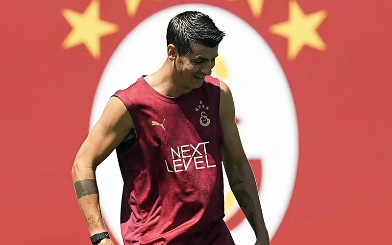 Galatasaray'a bir yıldız da Fransa'dan! Transferde dev hamle - 8