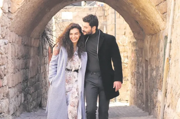 Atv'nin reyting rekortmeni dizisi Hercai Şili'yi salladı