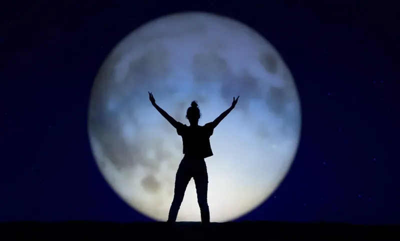 oglak-burcu-dolunayi-geldi-catti-5-burc-3-gun-boyunca-arkasini-kollasin-resmen-onlara-vuracak-1718998122475.jpeg 5 burç 3 gün boyunca arkasını kollasın! Oğlak burcu dolunayı geldi çattı! Resmen onlara vuracak-3