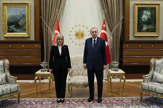 Son dakika: Başkan Erdoğan Arnavutluk Meclis Başkanı Lindita Nikolla’yı kabul etti
