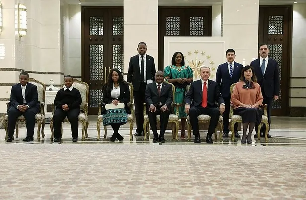 baskan-recep-tayyip-erdogan-hindistan-pakistan-ve-zambiya-buyukelcilerinin-guven-mektuplarini-kabul-etti-1669823817549.jpeg Başkan Recep Tayyip Erdoğan, Hindistan, Pakistan ve Zambiya büyükelçilerinin güven mektuplarını kabul etti-2