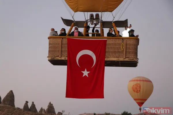 Her yer bayrakla donatıldı! Yurtta 30 Ağustos Zafer Bayramı coşkusu - 10