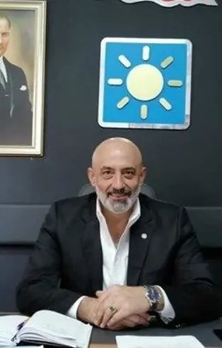 İYİ Parti Murat Paşa İlçe Başkanı Semih Tayfur'dan kadın vatandaşa ahlak dışı yanıt