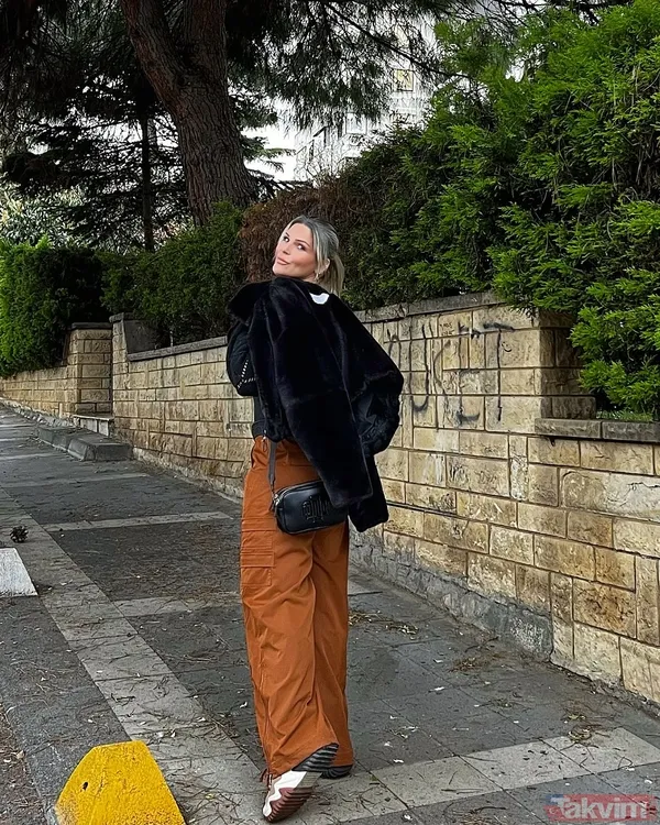 Mesela 3 - 4 Yıl Sürerdi. 1.5 Yıllık İlişkiye Flört Diyordum. Şimdi 6'Ncı Ayı Gördüm, Uzun İlişkim Vardı Diyorum"