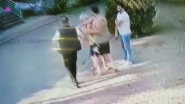 son-dakika-babasi-yasindaki-adami-doven-halil-sezainin-savcilik-ifadesi-ortaya-cikti-1600359051084.jpeg Son dakika: Babası yaşındaki adamı döven Halil Sezai'nin savcılık ifadesi ortaya çıktı!-2