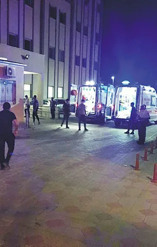 Adıyaman'da hareketli gece! Silahlar konuştu: 2 yaralı