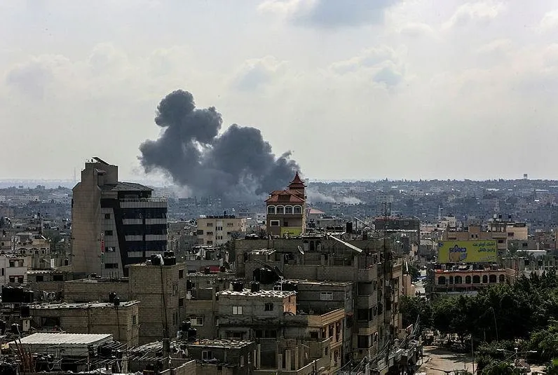 Ellerinde masumların kanı var!