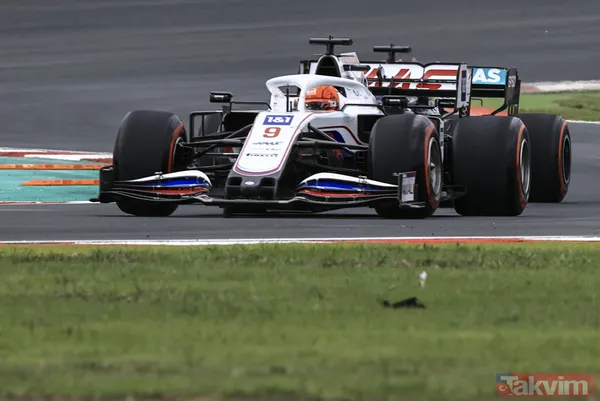 Formula 1 İstanbul Grand Prix'sinin kazananı belli oldu! Zafer Mercedes pilotu Valtteri Bottas'ın - 11