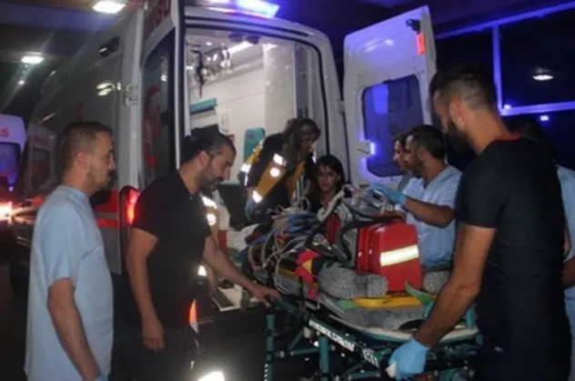 Askerlerin silahla şakalaşması kötü bitti