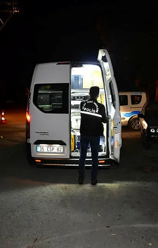 İzmir'de hareketli gece! Polis her yerde onu arıyor