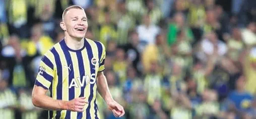 ingiliz-medyasindan-galatasaray-taraftarini-heyecanladiran-firmino-iddiasi-1678145966387.jpeg İngiliz medyasından Galatasaray taraftarını heyecanladıran Firmino iddiası-14