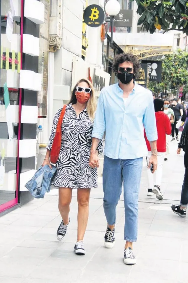 Özcan Deniz, sevgilisinin ismini duyunca gülümsemekle yetindi-9