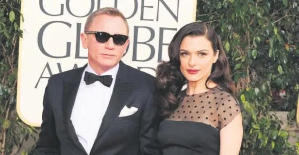 007 bebeğe takıldı