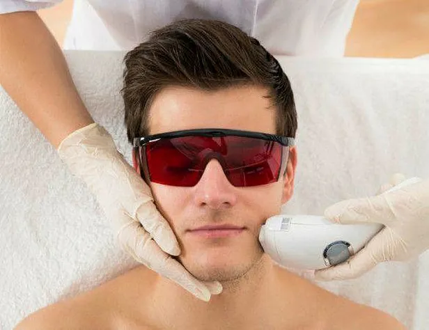 diyanete-gore-orucluyken-lazer-epilasyon-yaptirmak-orucu-bozar-mi-agda-yapmak-kas-biyik-aldirmak-oruca-engel-o-1648555415900.jpg Ağda yapmak, kaş bıyık aldırmak oruca engel olur mu? Diyanet'e göre oruçluyken lazer epilasyon yaptırmak orucu bozar mı?-3