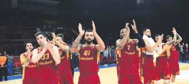 Aslan parçaları farka koştu!