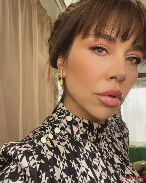 İki yılda 60 kilo vermişti! Yeşim Ceren Bozoğlu'nun son haline beğeni yağdı! Estetik itirafı çok konuşuldu 'Sarışın halimle...' - 9