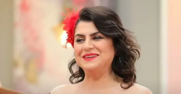 Doya Doya Moda All Star Emel Başkan kimdir? Emel Başkan kaç yaşında, evli mi, Instagram adresi ne?-4
