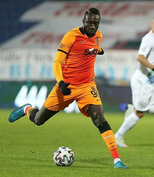 galatasaray-teknik-direktoru-fatih-terimden-mbaye-diagne-aciklamasi-gol-atmamasi-bizim-icin-surpriz-olur-1606589978139.jpeg