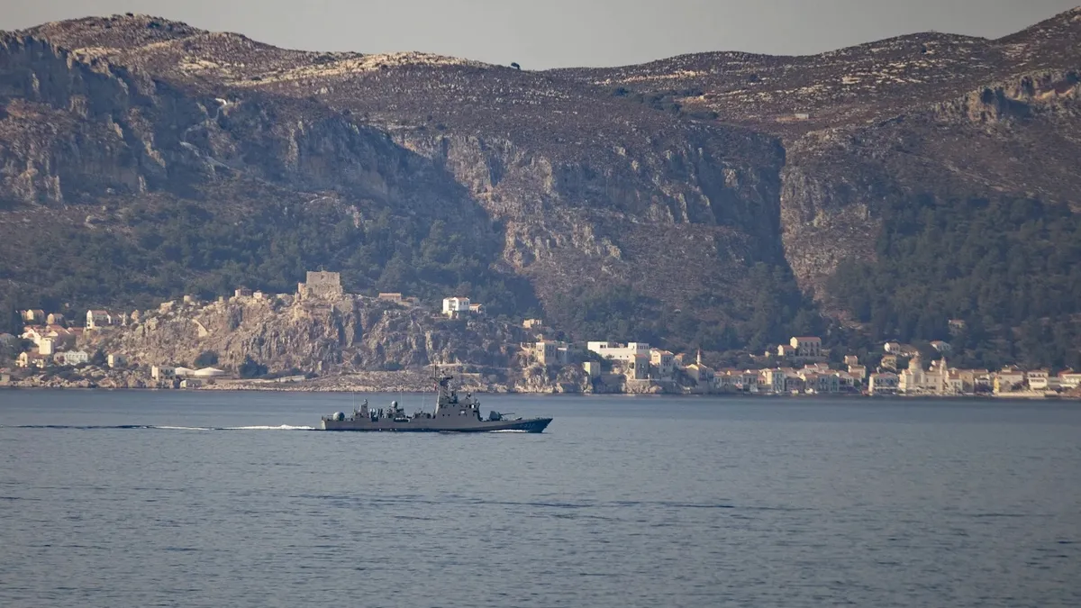 1789309543454.jpeg Atina’yı uykusuz bırakan hamle! Türkiye Meis’i çembere aldı, Miçotakis 1.5 kilometre öteden feryat etti!-3
