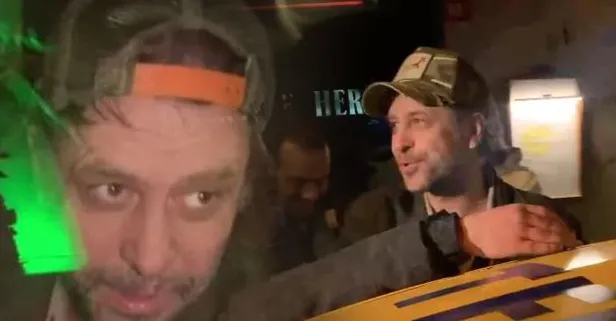 Alkol yüzünden parmakları kesilmişti... Nejat İşler ayakta durmakta zorlandı, dengesini kaybetti, başını yere çarptı