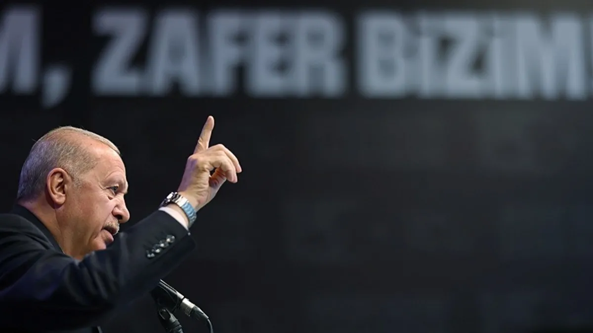FETÖ'nün kökü kurutulacak! Başkan Erdoğan'dan kararlılık mesajı: Türkiye hainlerin başını ezecek kudrete sahip