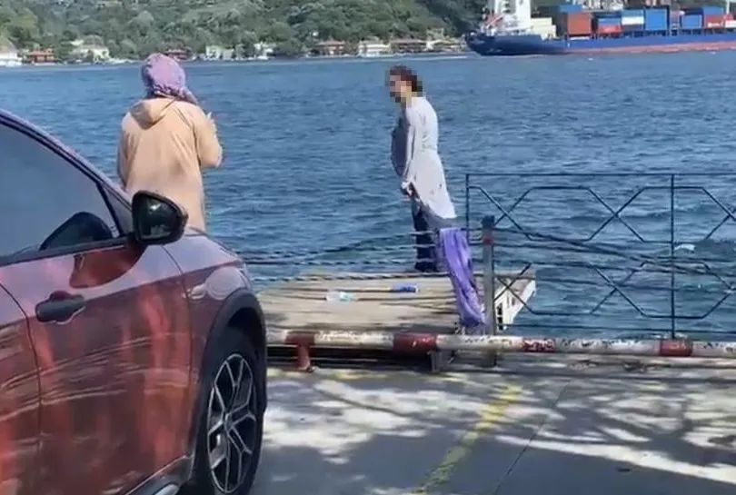 İstanbul Boğazı’nda bir garip intihar girişimi