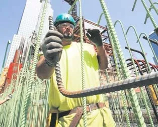 Sigortasız işçi çalıştıran yandı