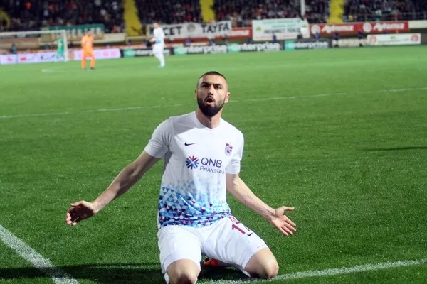 Burak Yılmaz Beşiktaş'ta!-12