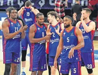 Bahçeşehir final için parkede